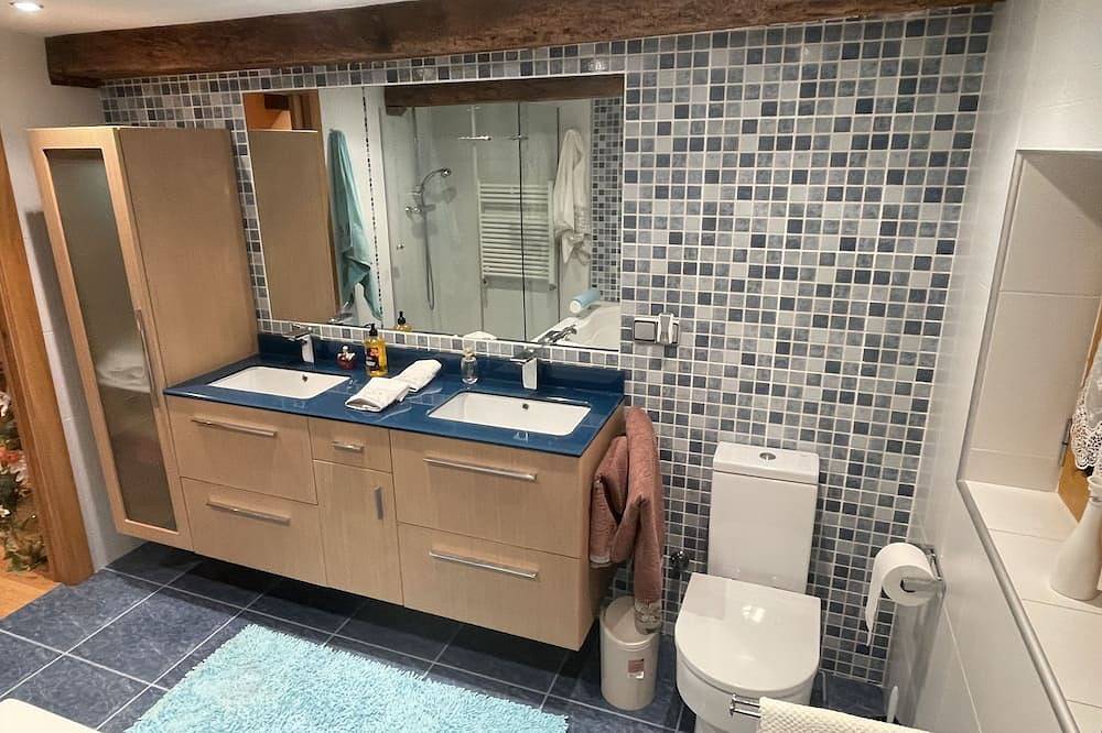 Apartamento entero, A 10 min del Parque Natural de Urkiola in Izurza, Vizcaya