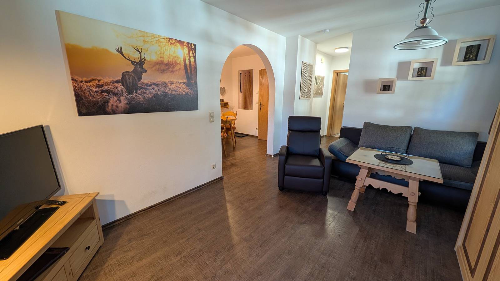 Entire apartment, Apartment 'Wohnung 2' with Mountain View, Balcony and Wi-Fi in Mittenwald, Bavarian Alps