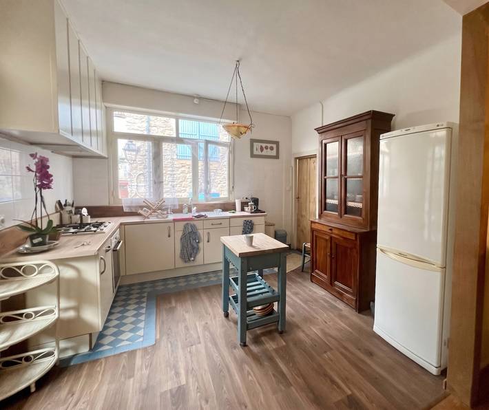 Cozy House in Villefranche-de-Rouergue with Terrace in Villefranche-de-Rouergue, Aveyron