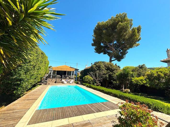 Villa pour 8 personnes, avec jacuzzi ainsi que piscine et jardin à Le Cannet - 2