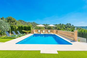 Villa in Mancor de la Vall, Majorca Center für 6 