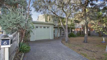 Holiday Home for 6 People in Apollo Bay, Great Ocean Road, Photo 1
