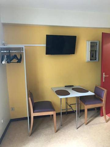 Appartement entier, Studio Apartment in Dax, Région de Dax