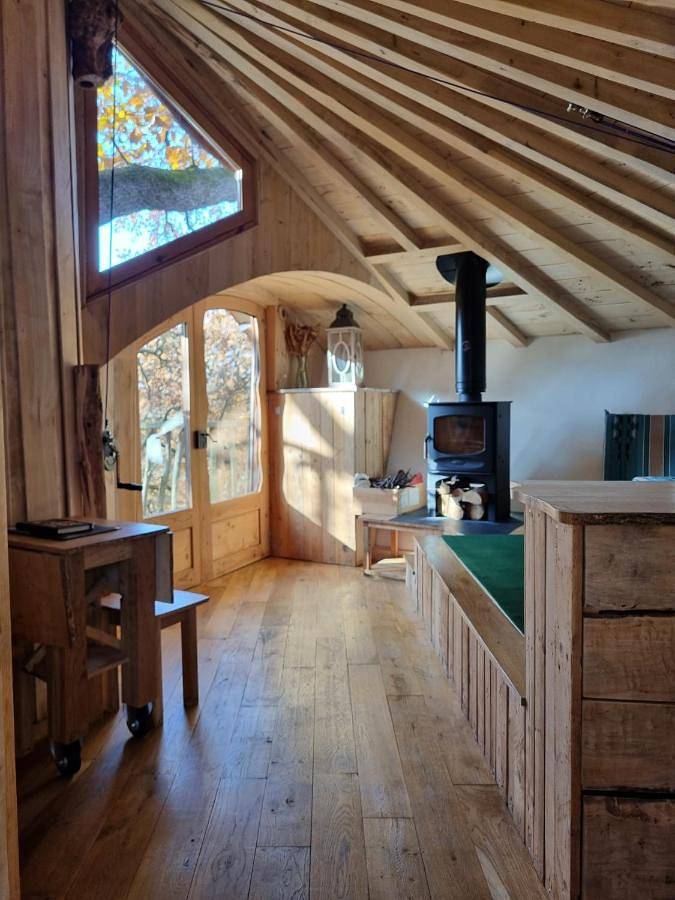 Two-Bedroom Chalet in L'Isle-Bouzon, Gers