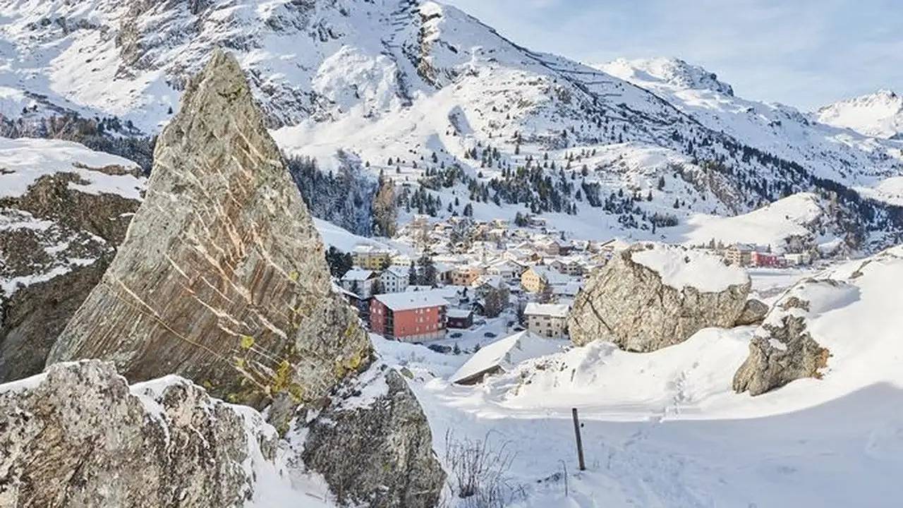 Ganze Ferienwohnung, Ferienwohnung für 6 Personen (130 m²) in Bivio in Bivio (Graubünden), Surses