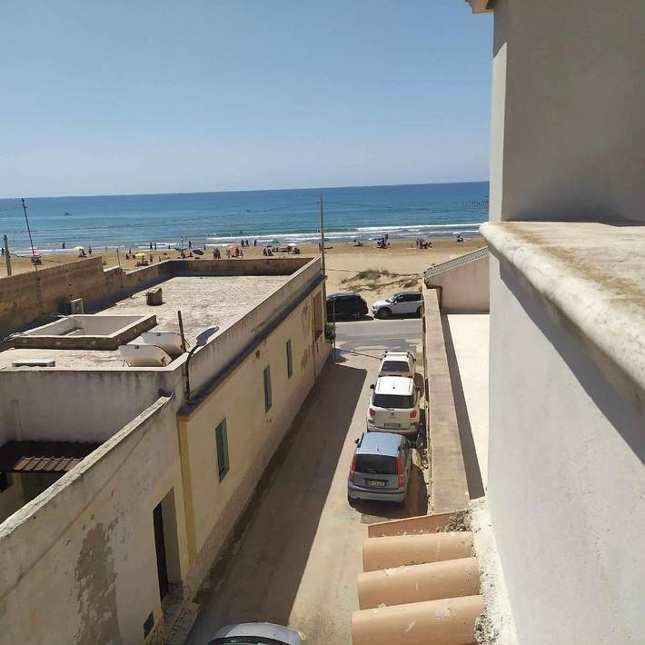 Gîte pour 2 personnes, avec Balcon ainsi que Terrasse et Vue à Tre Fontane - 3