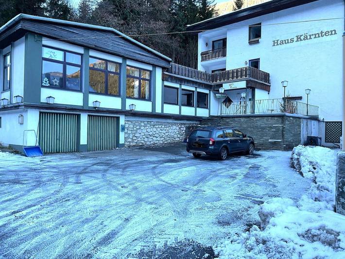 Hotel für 3 Personen, mit Balkon und Garten