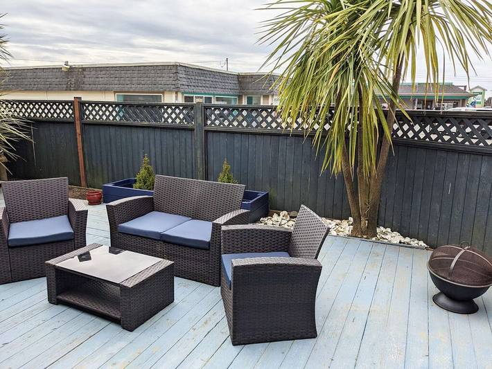 Hotel for 4 people, with yard in Ocean Shores