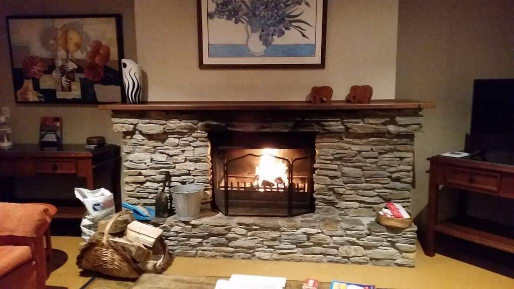 See and hear the surf from this pet friendly property in Manawatu-Wanganui