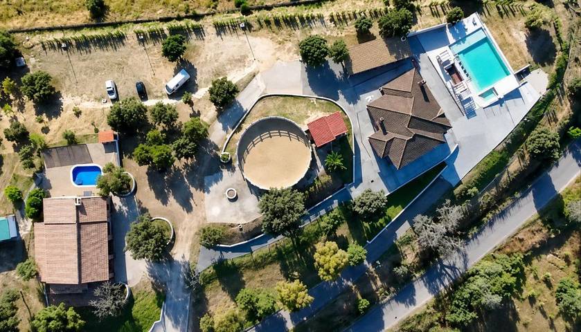 Casa rural para 17 personas, con Terraza además de Piscina y Vistas en Navalcarnero - 4