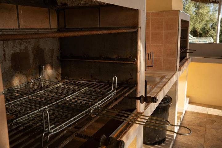 Casa rural para 20 personas, con vistas además de piscina y jardín, Se admiten mascotas en Sierra de Cazorla - 4