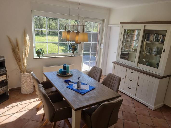 Ferienhaus für 4 Personen, mit Garten in Dornumersiel