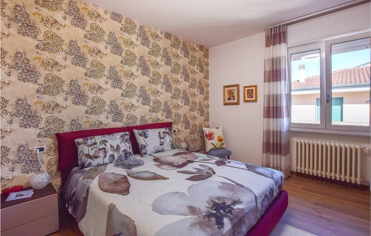 Ganze Ferienwohnung, Abano Terrasse Wohnung - AC, Kit, Int, 120sqm, Stadtzentrum 700m in Abano Terme, Euganeische Hügel