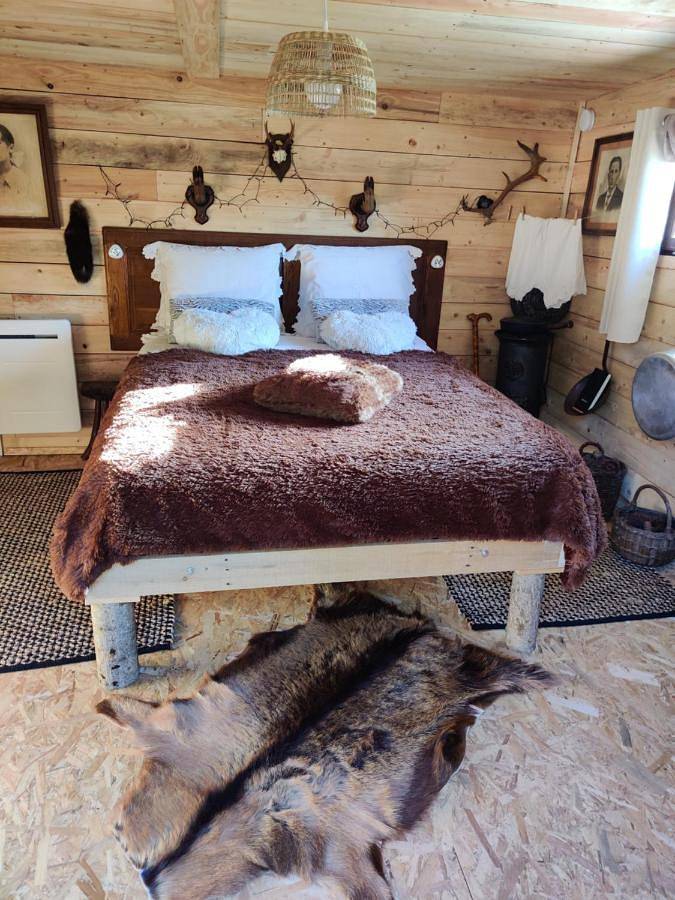 Gîte pour 2 personnes, avec vue ainsi que jardin et terrasse, animaux acceptés à La Bourgonce - 4