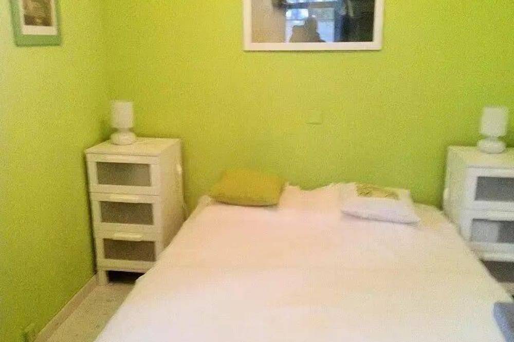 A 50 m de la mer, accès en face de la maison in La Seyne-sur-Mer, Région de Toulon