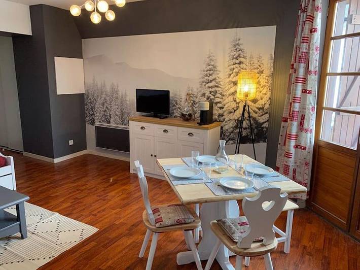 Apartamento de vacaciones para 4 personas, con piscina además de vistas y terraza - 1