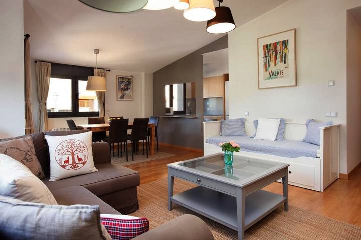 Gîte pour 6 personnes, avec balcon à El Tarter - 2