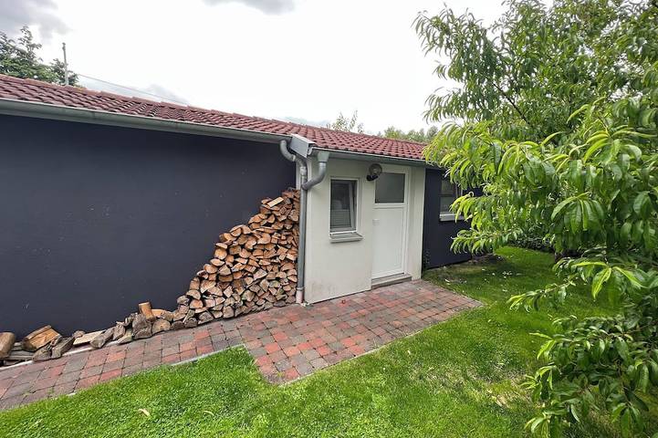 Ferienhaus für 2 Personen, mit Terrasse und Garten in Sande