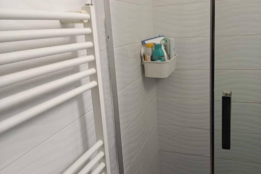 Appartement entier, Location vacances   deux pièces  Le Sauze . in Le Sauze, Enchastrayes