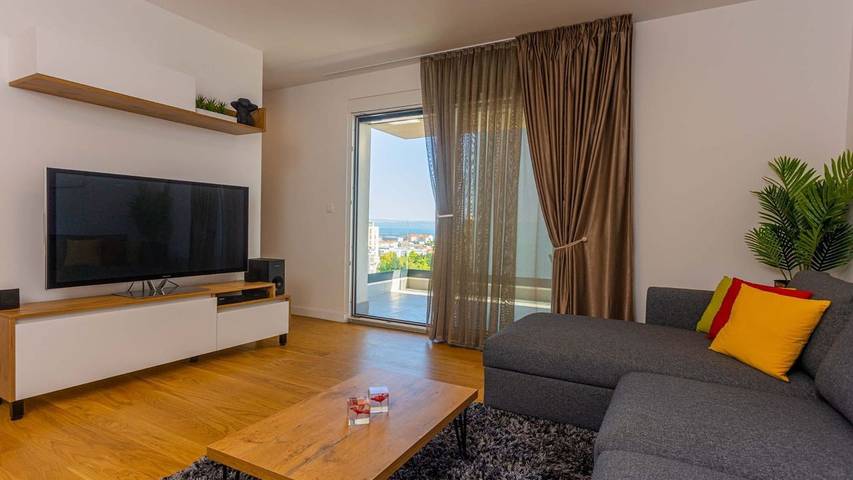Ferienwohnung für 5 Personen, mit Terrasse in Split