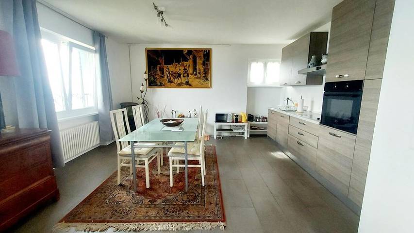 Ferienwohnung für 3 Personen, mit Terrasse und Seeblick sowie Ausblick in Cademario
