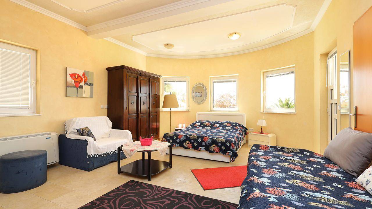 Ganzes Studio, Studio für 2 Personen (37 m²) in Sibenik-Brodarica in Brodarica, Šibenik-Knin