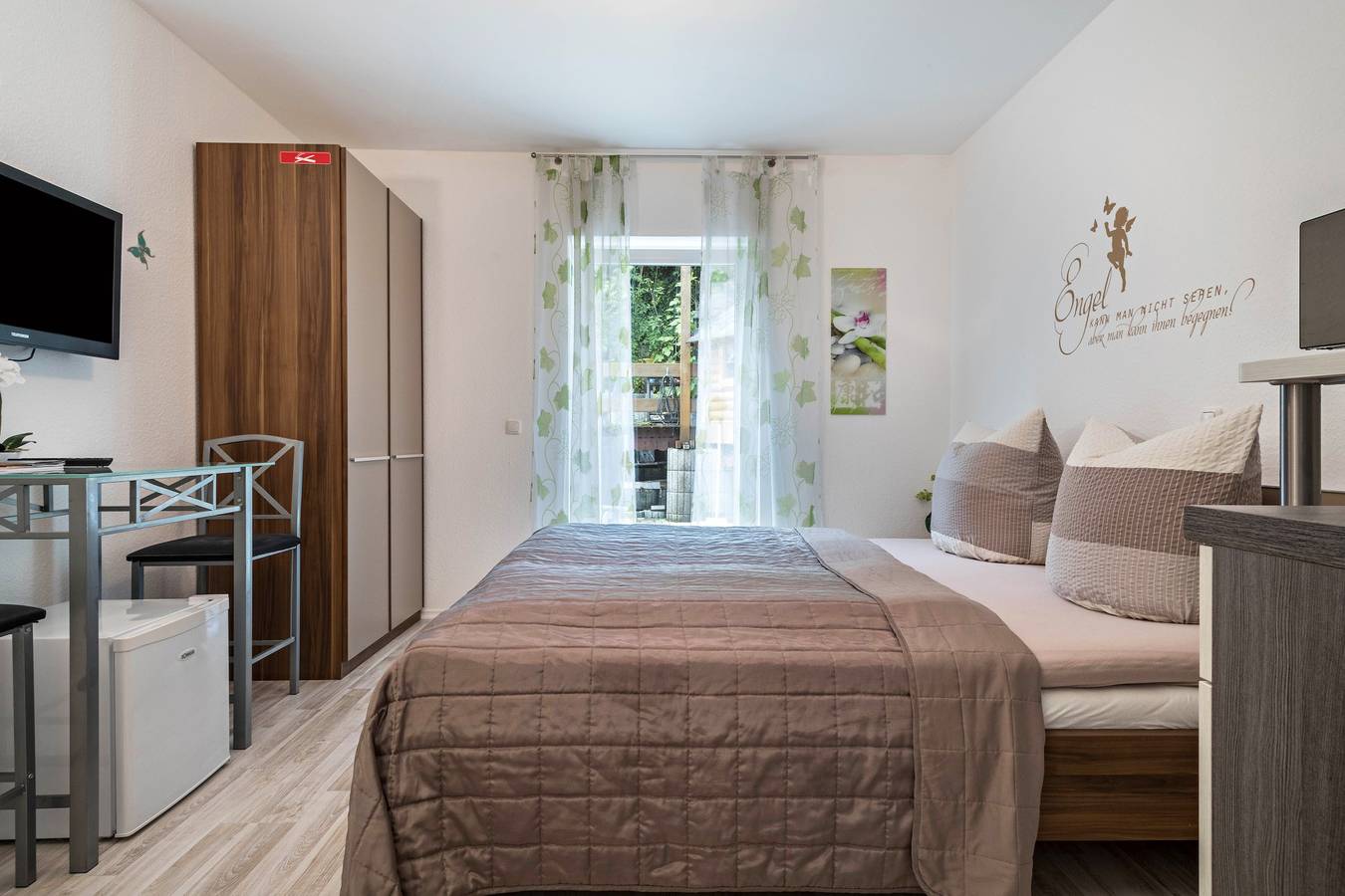 Appartement met koffiekeuken voor twee aan de oever van het Bodenmeer, foto 15