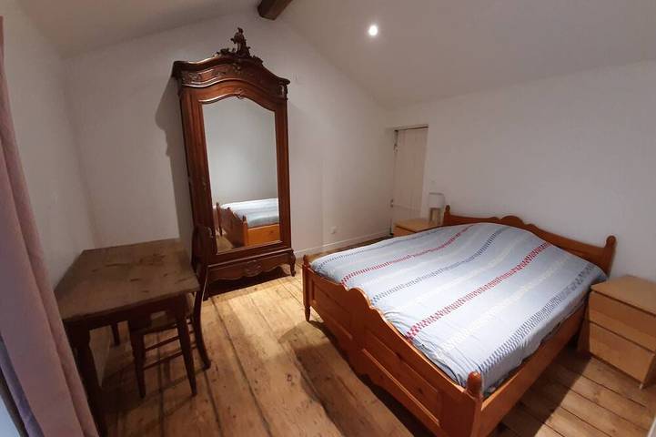 Gîte pour 6 personnes, avec jardin et terrasse à Albigny-sur-Saône - 2