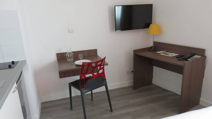 Estudio entero, Estudio para 2 personas in Perpiñán, Côte d'Améthyste