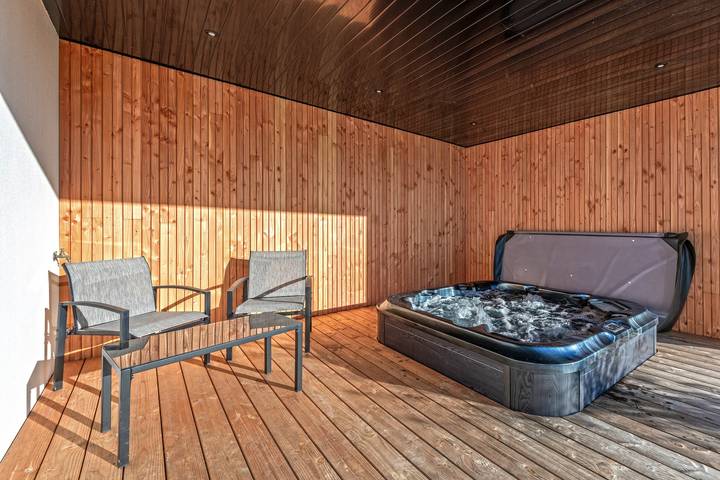 Location de vacances pour 6 personnes, avec jacuzzi et jardin à Plouescat - 2