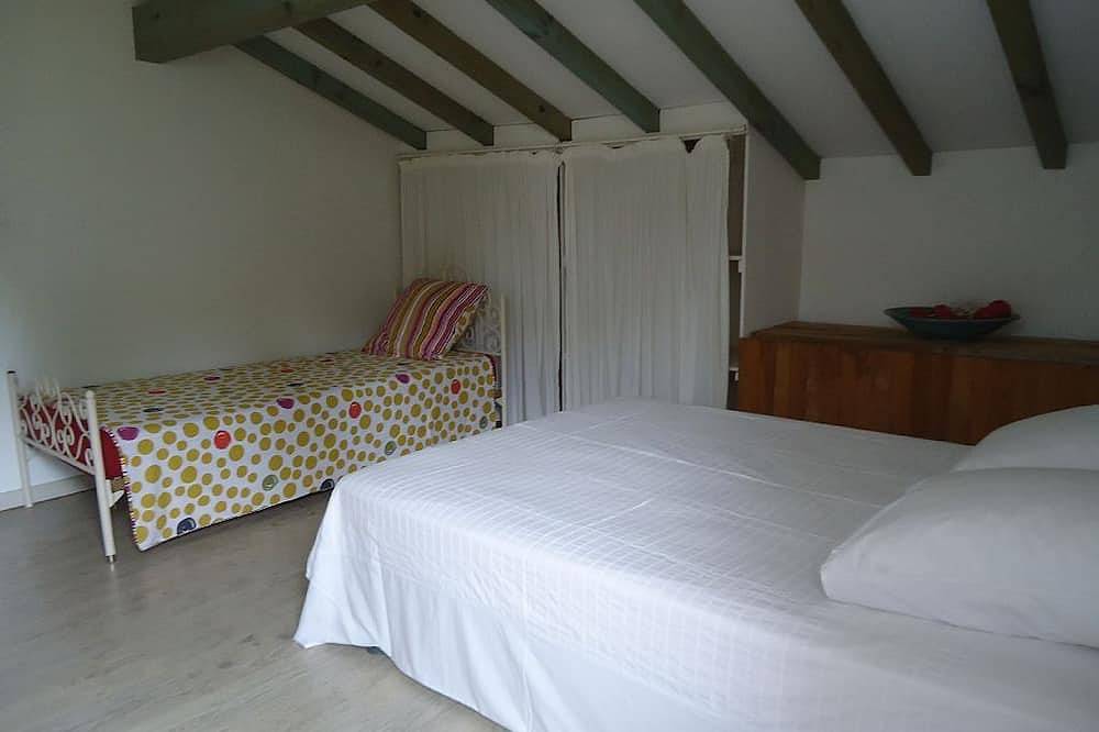 Maison avec piscine chauffée 10 sur 5m in Saint-Pierre-d'Irube, Région de Bayonne