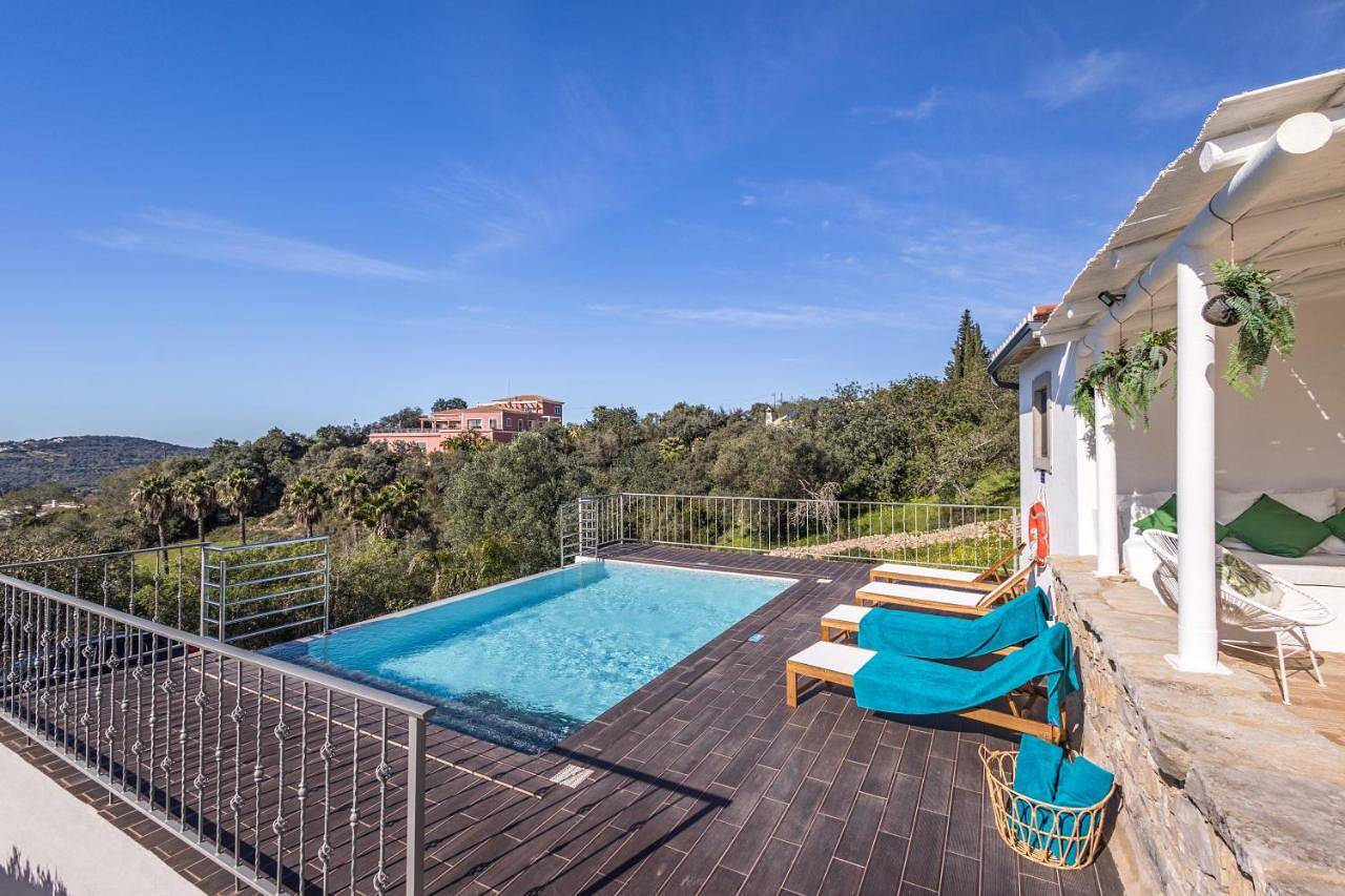 Three-Bedroom House in São Brás de Alportel, Faro Distrikt