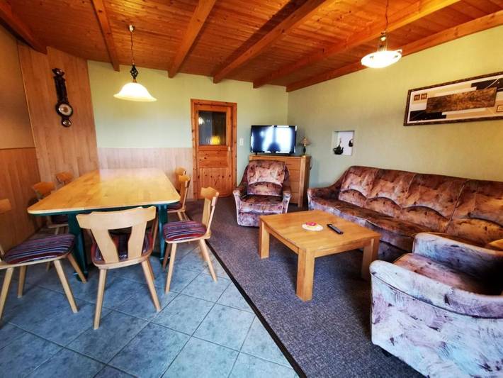 Ferienwohnung für 2 Personen, mit Terrasse und Garten sowie Pool und Sauna in Angermünde - 4