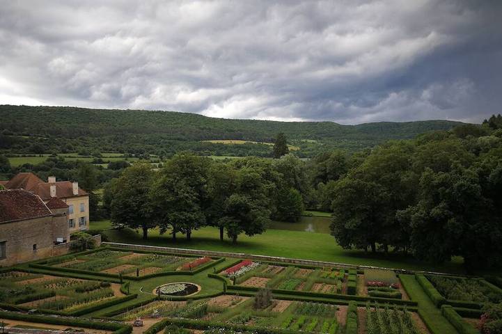 Gîte pour 15 personnes, avec jardin à Barbirey-sur-Ouche