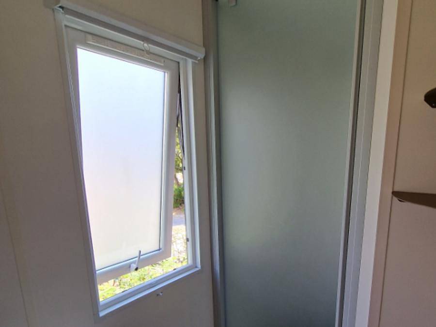 Camping La Provençale - Mobilhome 4 personnes - Confort 2 chambres in Mandelieu-la-Napoule, Massif de l'Esterel