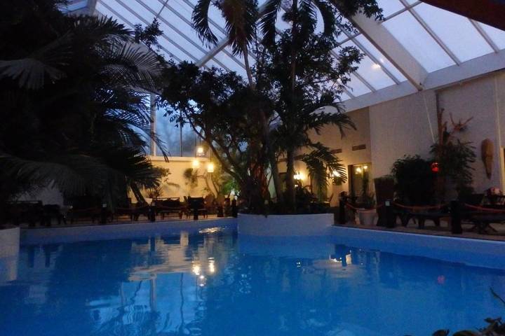 Hôtel pour 2 personnes, avec piscine ainsi que sauna et jardin, animaux acceptés