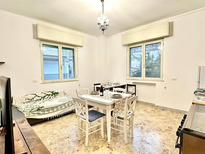 Gîte pour 4 personnes, avec terrasse, animaux acceptés à Noicàttaro - 4