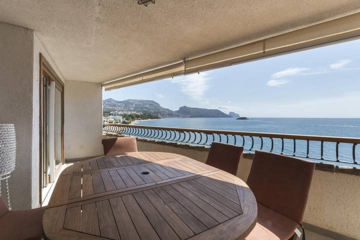 Ferieleilighet for 8 personer, med terrasse i Altea