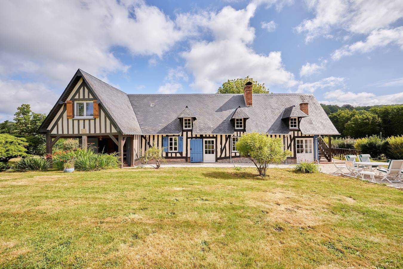 Ferienhaus für 6 Personen mit Terrasse in Sainte-Marguerite-des-Loges, Livarot-Pays-d'Auge