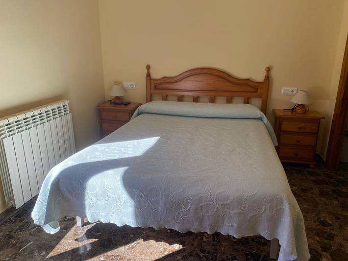 Zimmer 'Matrimonio' mit Balkon und Wi-Fi in Villarluengo, Teruel und Umgebung