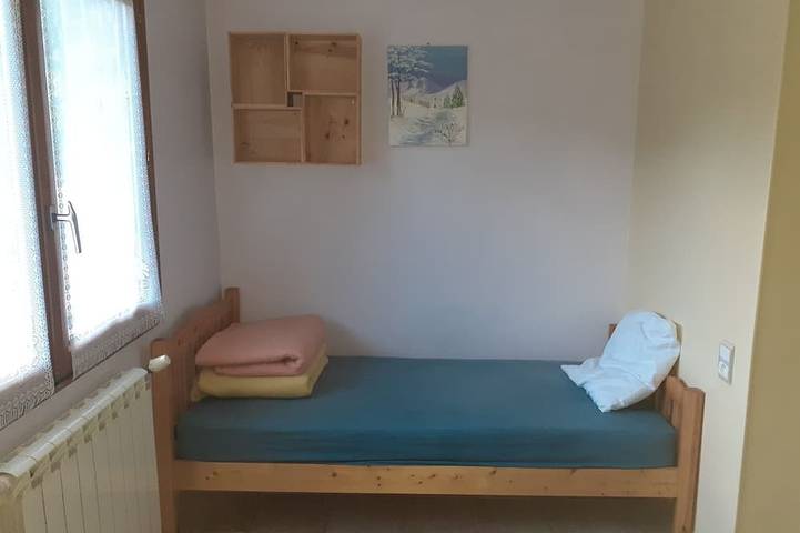 Gîte pour 4 personnes, avec jardin et terrasse, animaux acceptés à Montjay - 3