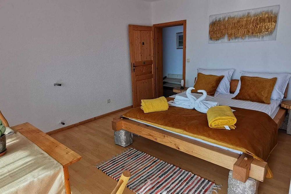 Golden Room B&B  at Villa Bora Moscenicka Draga in Moscenicka Draga, Primorje-Gorski Kotar
