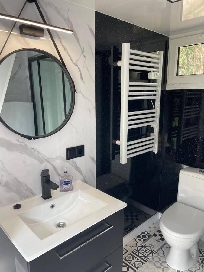 Ferienpark für 6 Personen, mit Terrasse und Whirlpool sowie Garten und Pool in Polen - 4