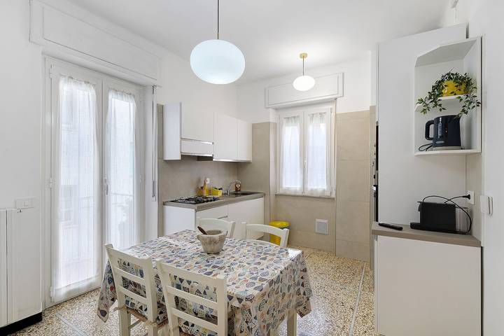 Hel lägenhet, Apartment 'Casa Antonio' with Balcony and Air Conditioning in Alassio, Riviera di Ponente