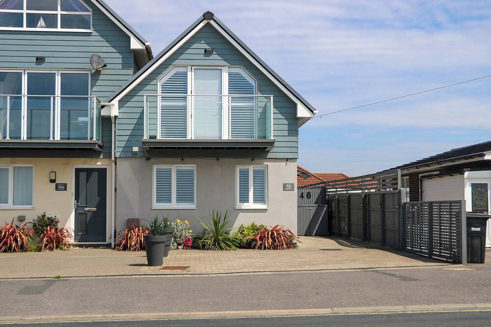 Cottage for 4 People in Hayling Island, Havant