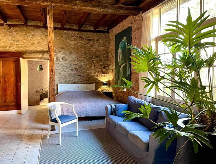 Gîte pour 4 personnes, avec piscine et jardin, animaux acceptés à Génis - 3