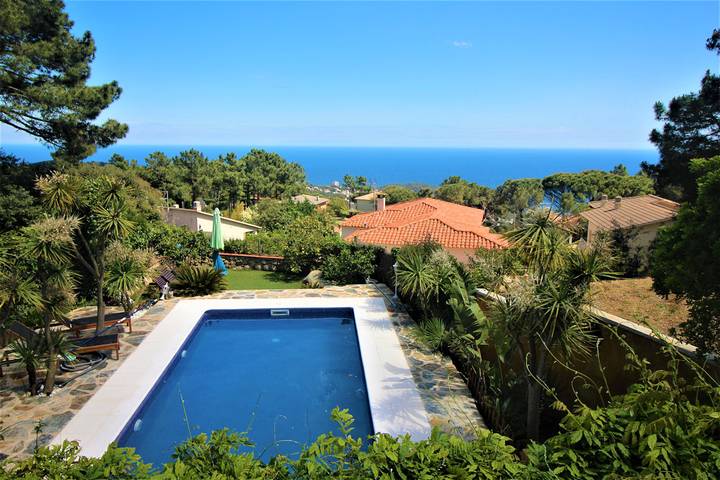 Villa pour 10 personnes, avec jardin ainsi que terrasse et piscine à Lloret de Mar - 4