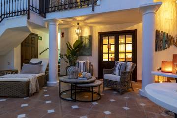 Villa for 12 People in Marbella Centre, Marbella, Photo 1