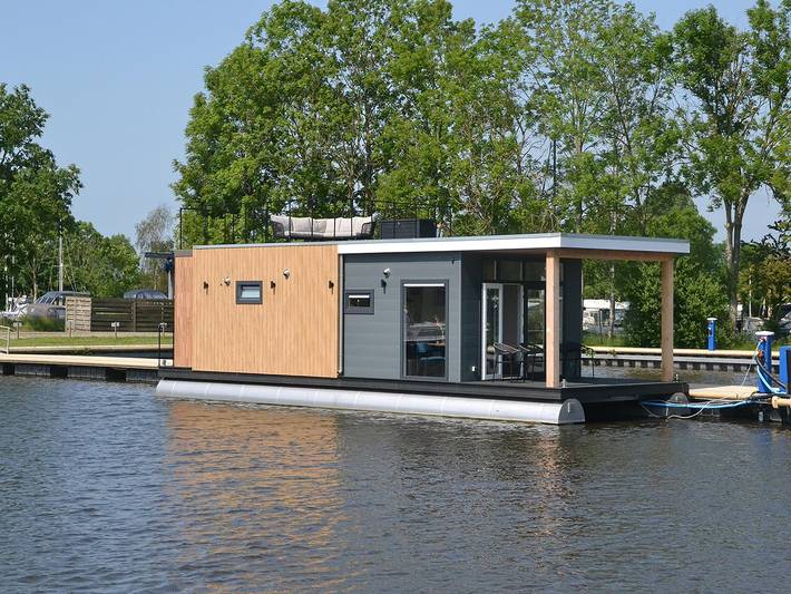 Hausboot für 4 Personen, mit Terrasse, kinderfreundlich in Friesland