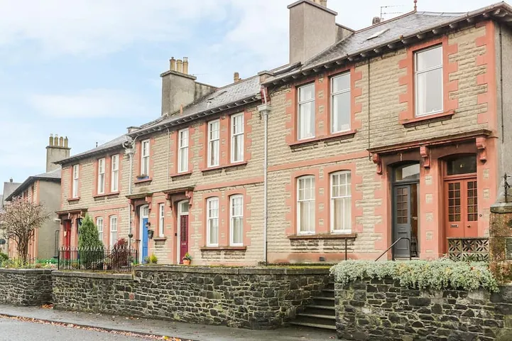 63 Rosetta Road, family friendly, with a garden in Peebles in Peebles, Scottish Borders